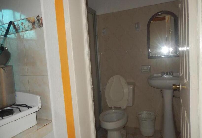 Perhebungalow, Lizmar