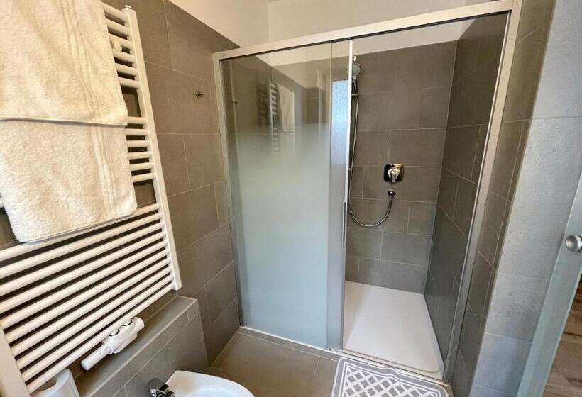 Трехместный Номер Классика, Transit Rooms   Your Stopover