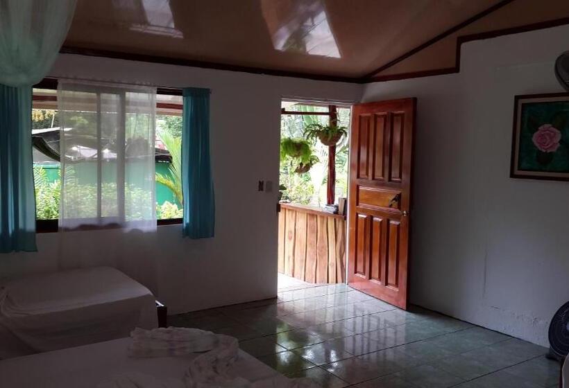 Семейный Номер Базовый, Mirians Place Drake