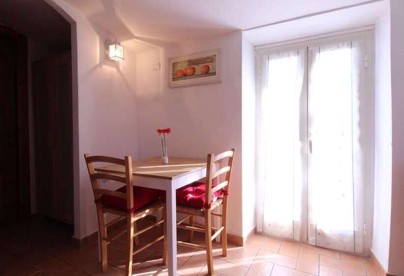 Апартаменты 1 Спальня, B&b La Rocca