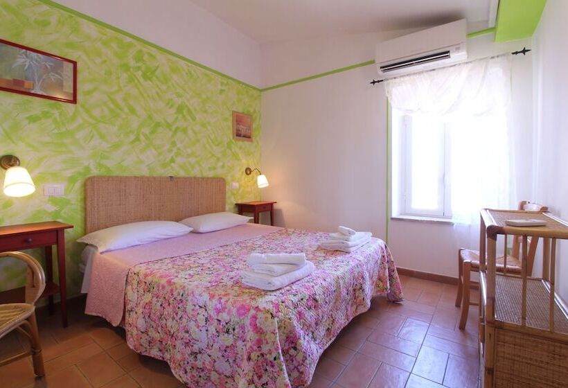 Апартаменты 1 Спальня, B&b La Rocca