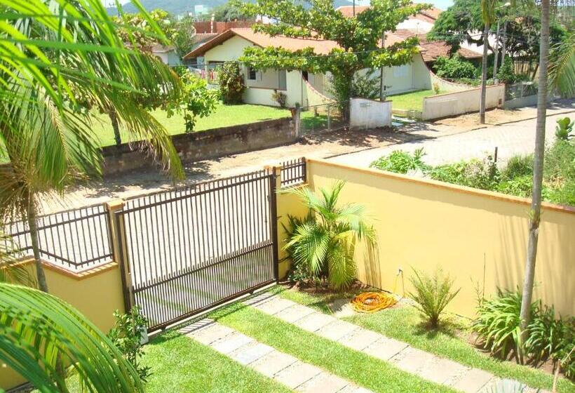 Cameră cvadruplă standard cu balcon, Pousada Estrela Da Manhã