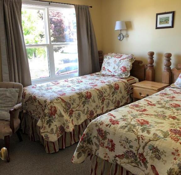 חדר בסיסי, Shining Waters Country Inn