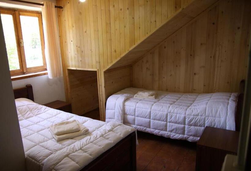 Quarto Estandar, Shpella Guesthouse Theth