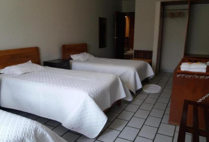 Трехместный Номер Комфорт, Las Orquídeas Hotel 3 Estrellas