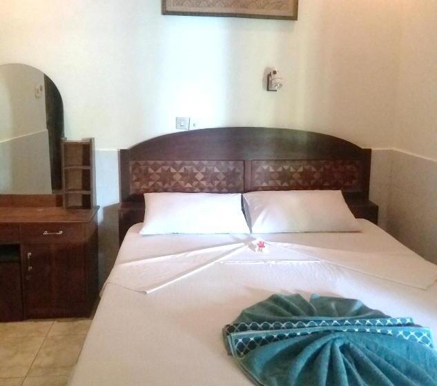 Номер Deluxe, Kembar Inn Padangbai