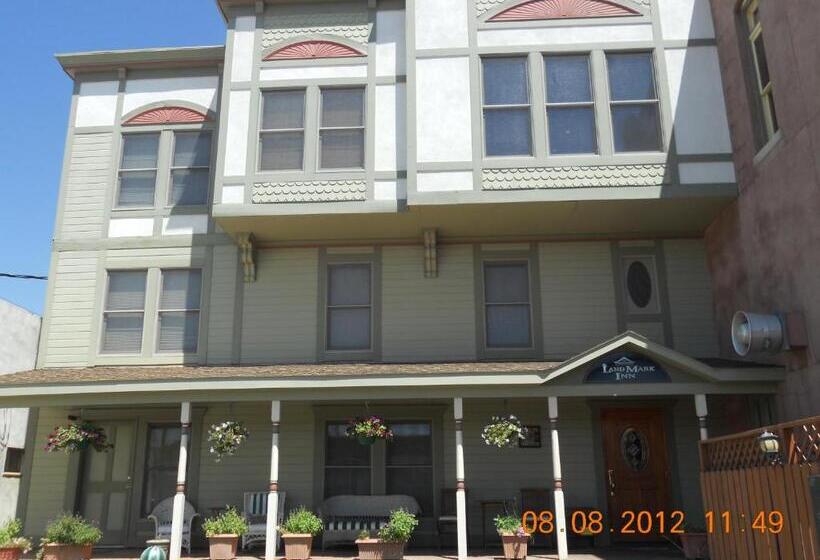 장애인을 위한 스탠다드 룸, Landmark Inn At The Historic Bank Of Oberlin