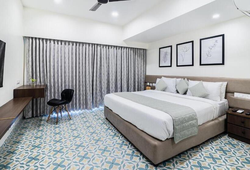 带大床的标准间, Aashreya Suites Tiruvannamalai