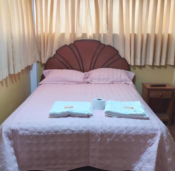 اتاق لوکس, Dream House B&b