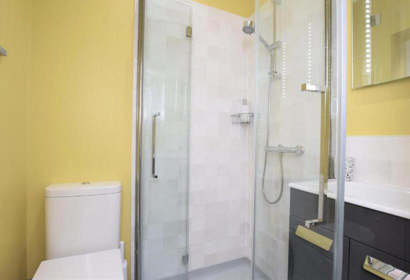 חדר סטנדרט, B&b@no2