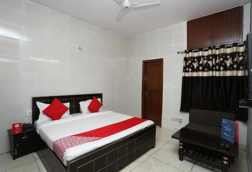غرفة كلاسيكية ثلاثية, Oyo 29268 White Arcade