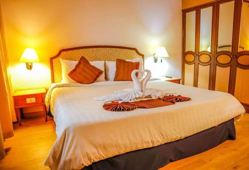 Люкс, Yannaty Hotel Halal