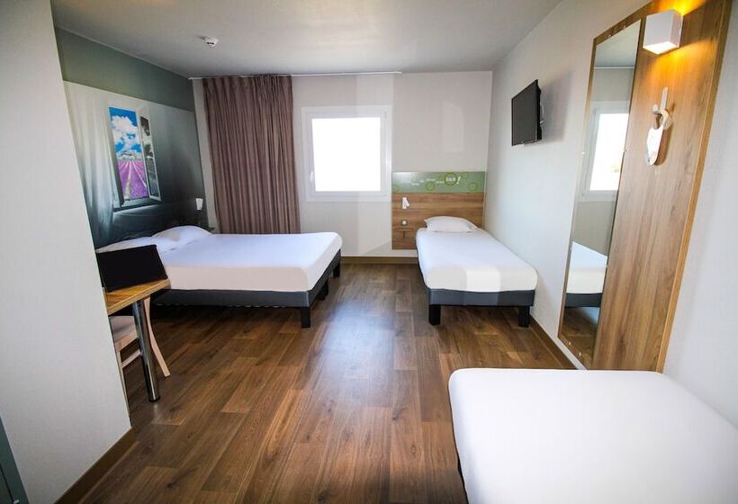 Четырехместный Номер Стандарт, B&b Hotel Montélimar Sud