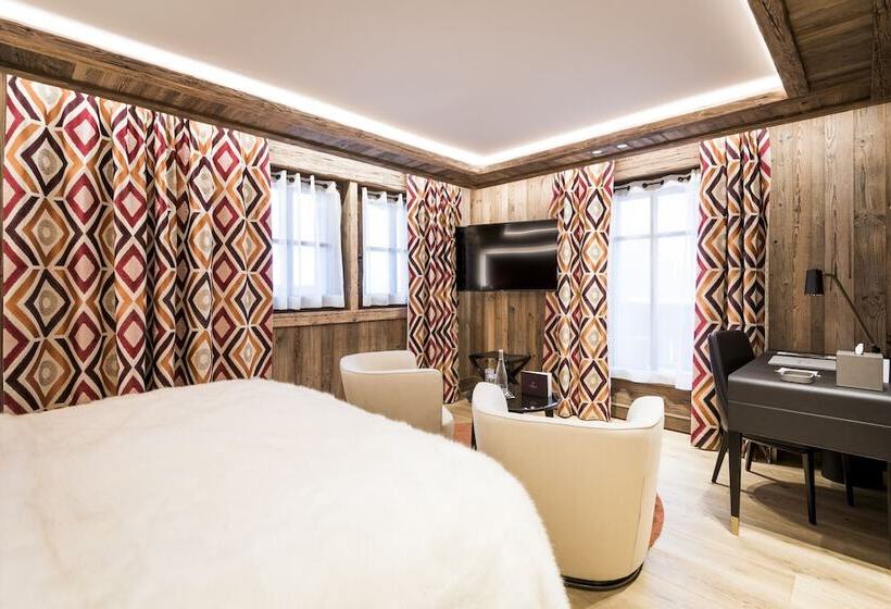 اتاق خانوادگی, Armancette   The Leading Hotels Of The World