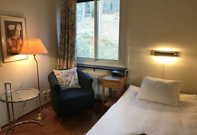 Standart Tek Kişilik Oda, Ewa & Maude Hotel Aston Villa