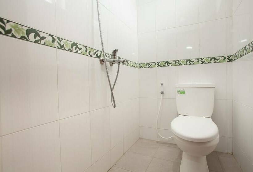 Номер Стандарт, Reddoorz @ Panglima Sudirman Probolinggo