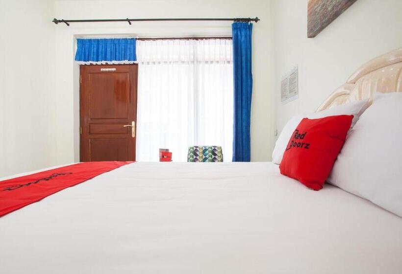 Номер Стандарт, Reddoorz @ Panglima Sudirman Probolinggo