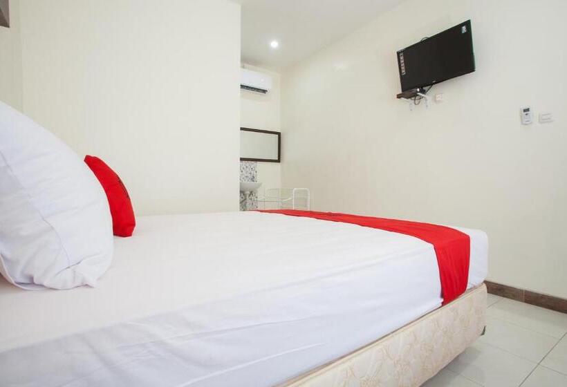 Номер Economy, Reddoorz @ Panglima Sudirman Probolinggo