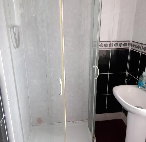 Quarto Triplo Estandar, Aberdeen Arms Hotel Tarland