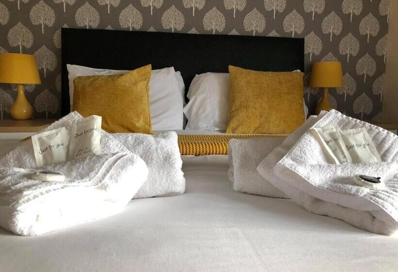 Номер Стандарт, Minworth Lodge