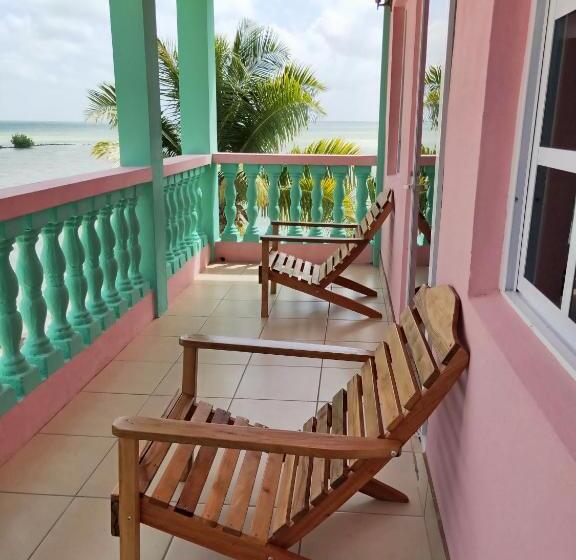 Standard Room with Balcony, Sunshine View Hotel And Restaurant