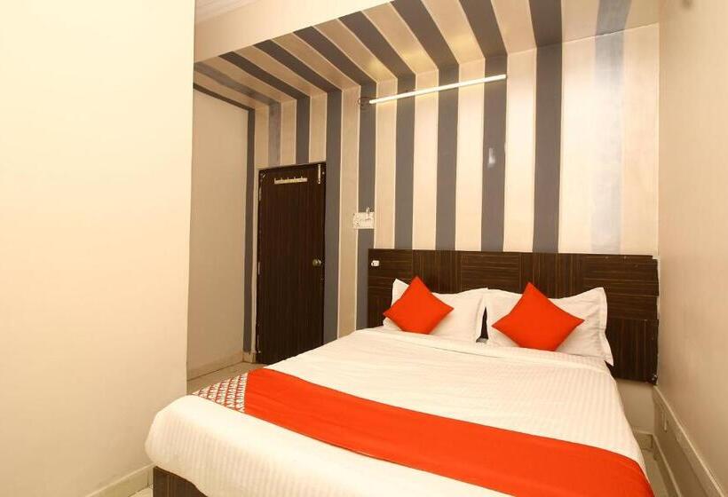 غرفة أساسية, O Nav Bharath Residency