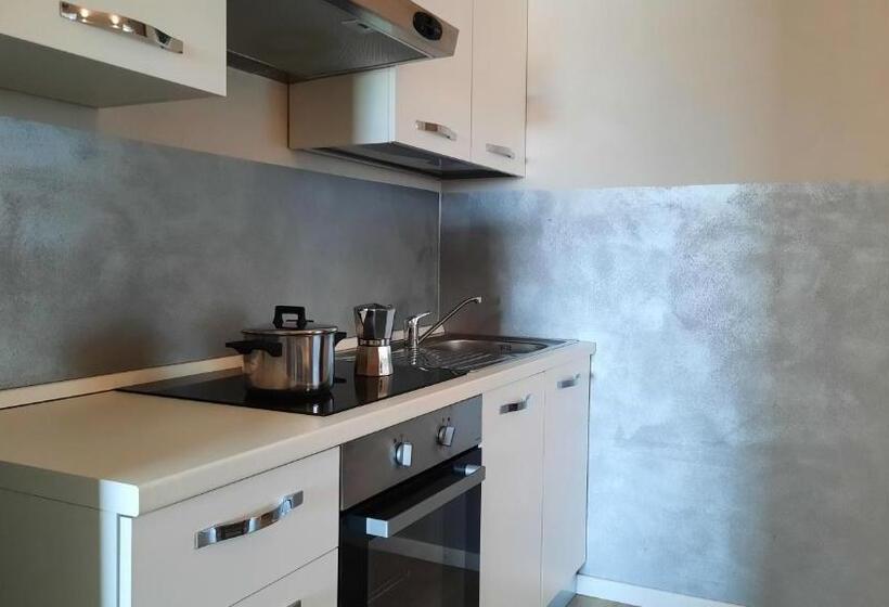 Номер Deluxe, Bergamo Guesthouse   Self Check In