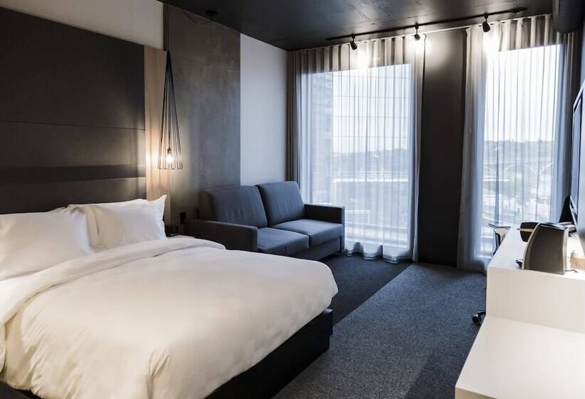 标准间带双人床, Alt Hotel Saskatoon