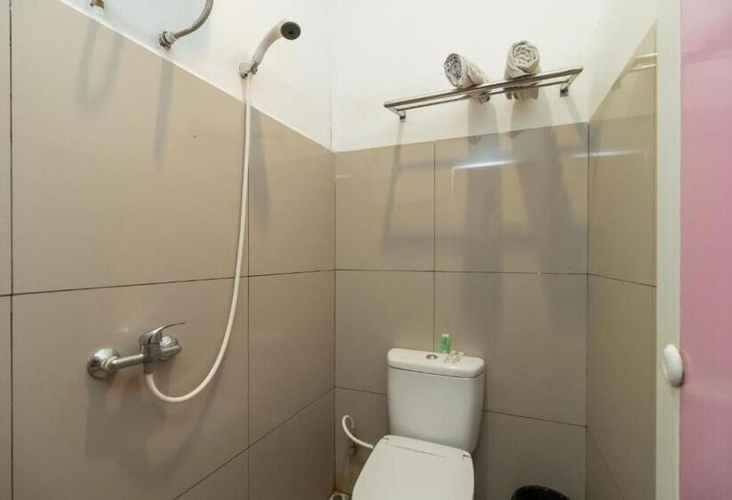 스탠다드 싱글 룸, Reddoorz At Fella Homestay Medan
