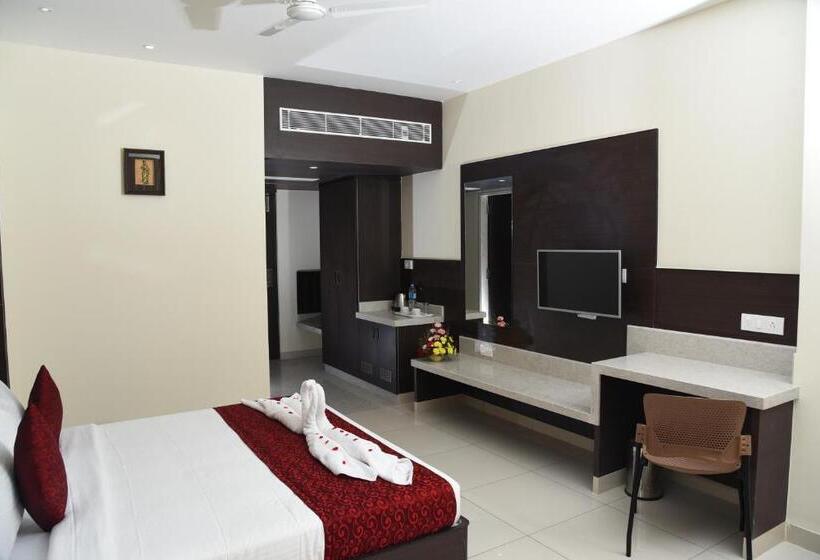 Номер Deluxe, Rathna Residency