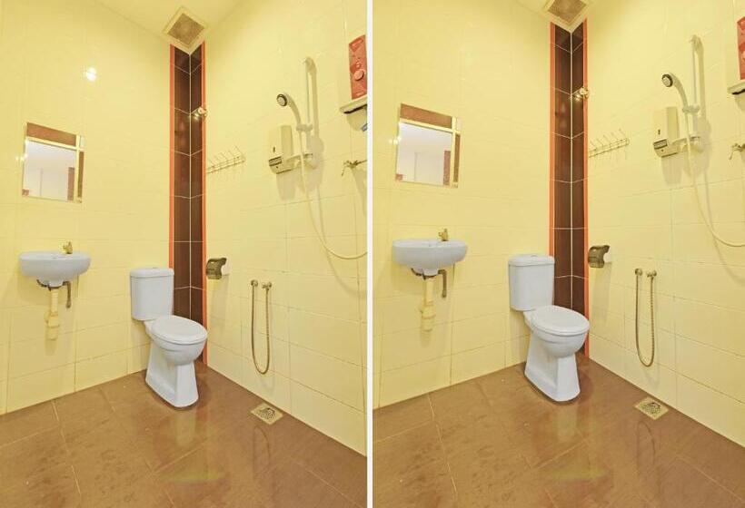 اتاق سوپریور خانوادگی, Oyo 582 Hotel Walk Inn