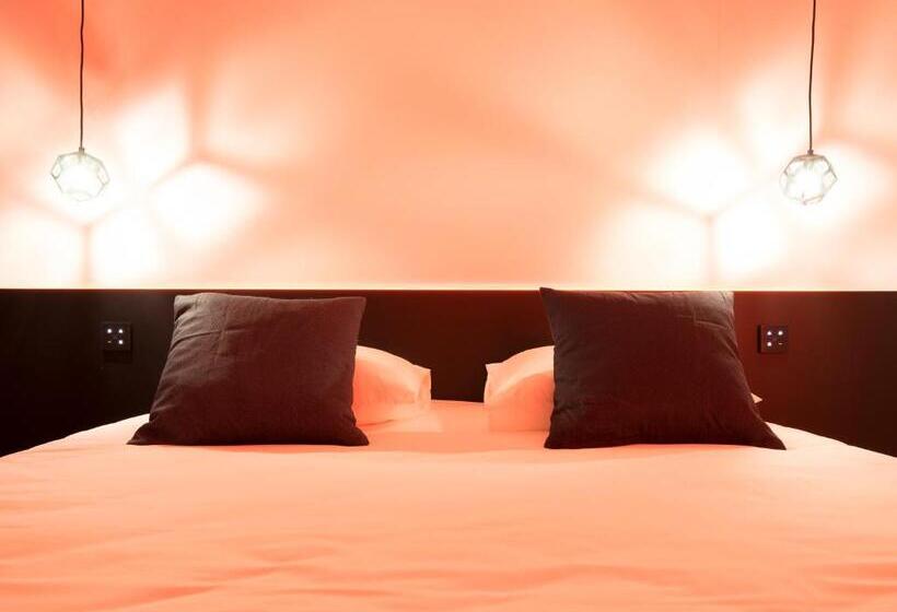 سوییت اجرایی, Mihotel Vieux Lyon