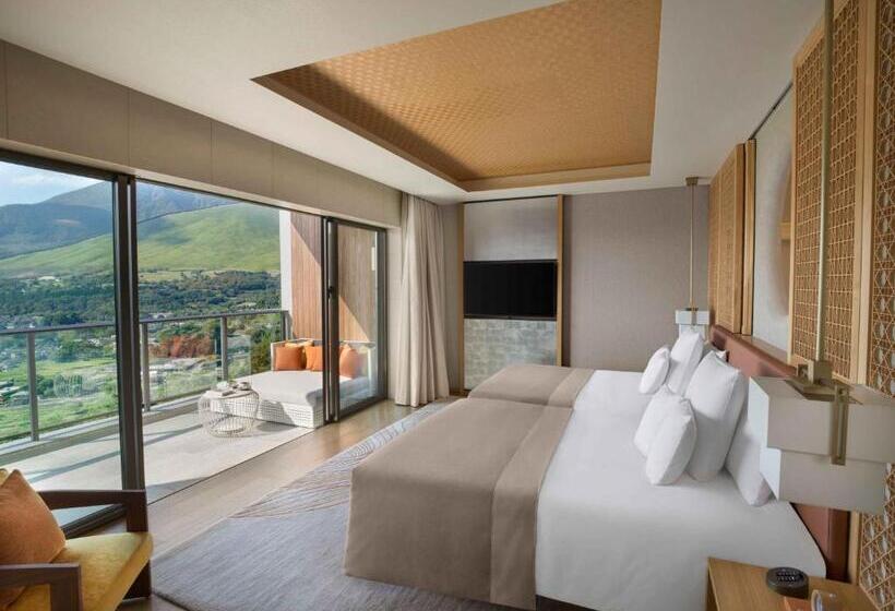 Люкс 2 Спальни, Ana Intercontinental Beppu Resort & Spa, An Ihg