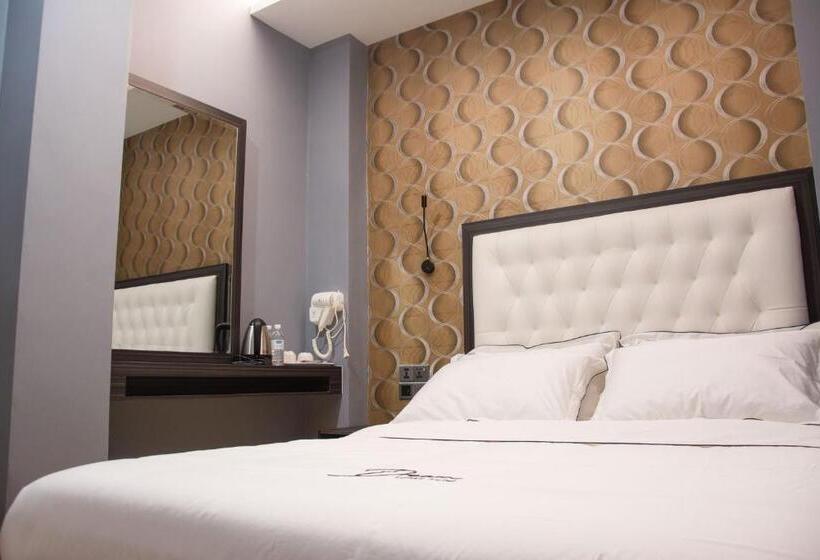 Номер Deluxe, Dream Luxury