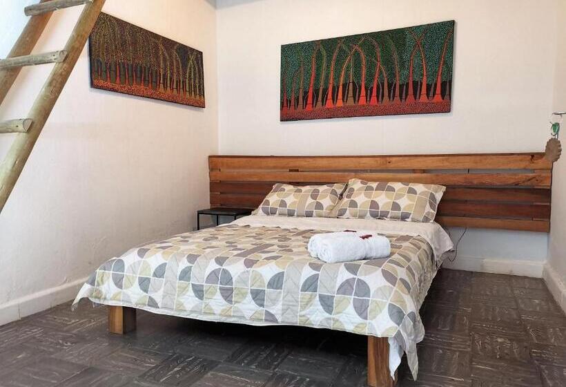 Номер Стандарт, Hostel Once Once