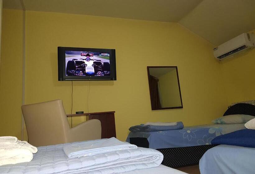 اتاق استاندارد چهار تخته, Motel Magistrala