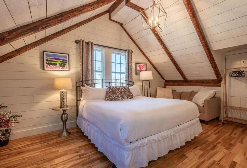 Номер Deluxe Кровать Кинг, The Barnstead Inn