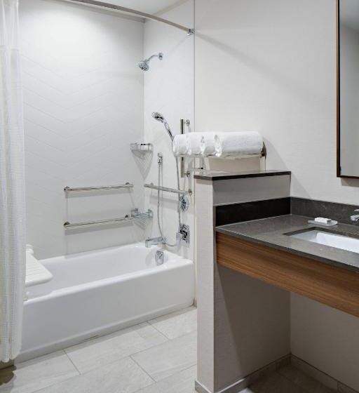 Номер Стандарт, Fairfield Inn & Suites By Marriott Fayetteville