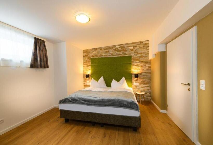 Апартаменты 2 Спальни, Landhotel Anna