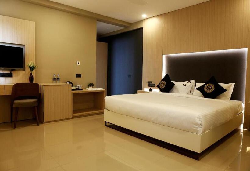 스탠다드 룸 킹사이즈 침대, Noorjehans Grand Noor