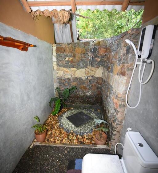 Номер Стандарт Вид на Сад, Hasthi Safari Cottage
