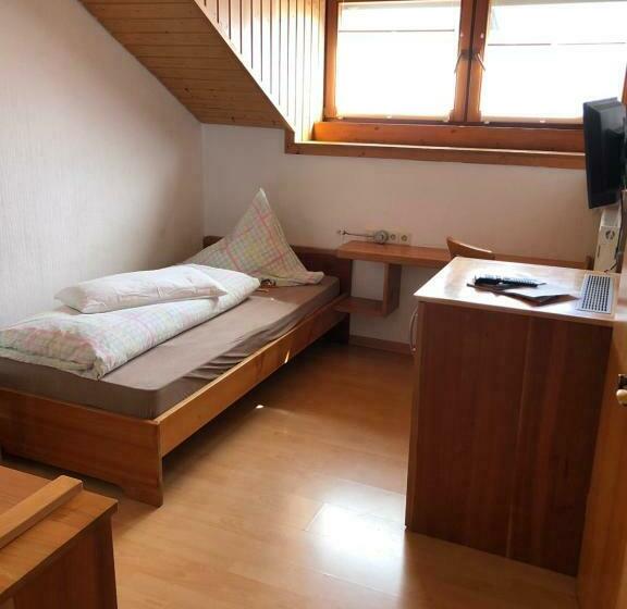 اتاق استاندارد یک نفره, Landhaus Monika
