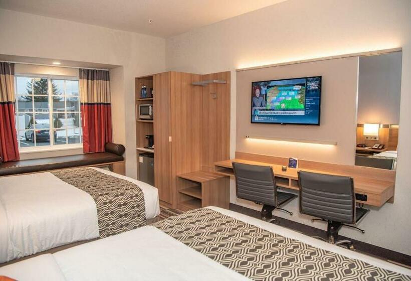 Номер Стандарт Адаптированный для Инвалидов, Microtel Inn & Suites By Wyndham Carlisle