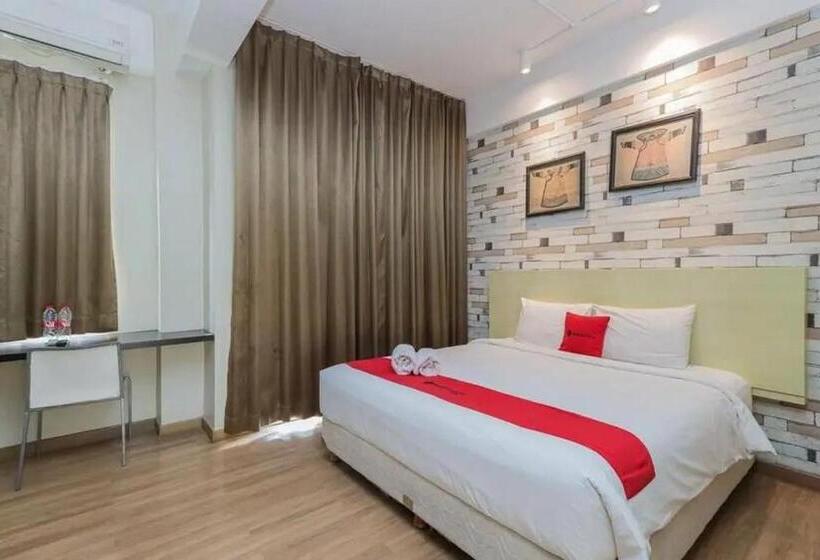Номер Стандарт, Reddoorz Plus At Riverside Malang