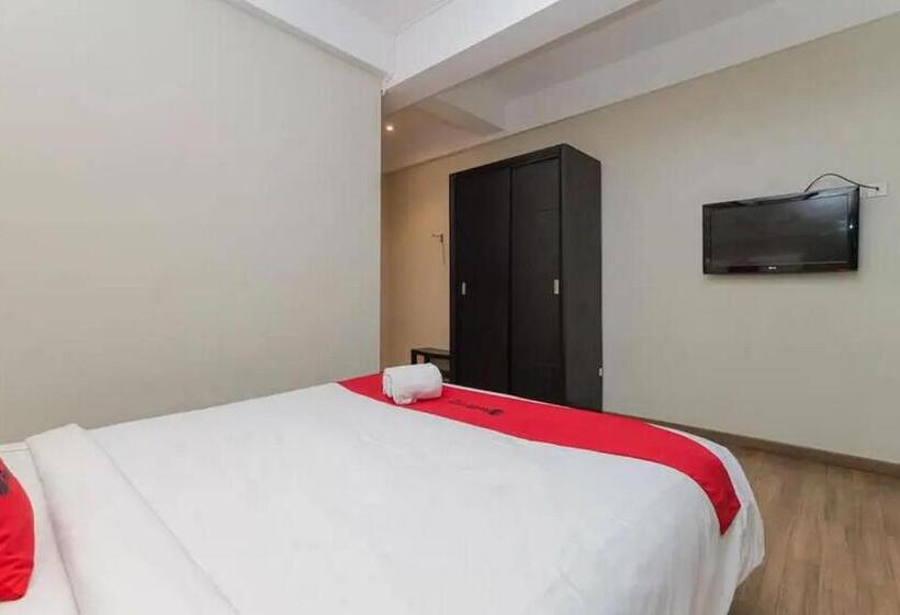 Номер Economy, Reddoorz Plus At Riverside Malang