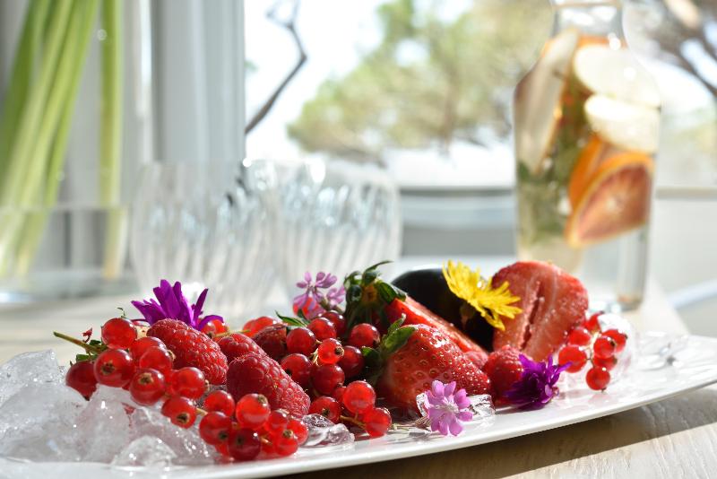 Полулюкс Вид на Море, The Sense Experience Resort