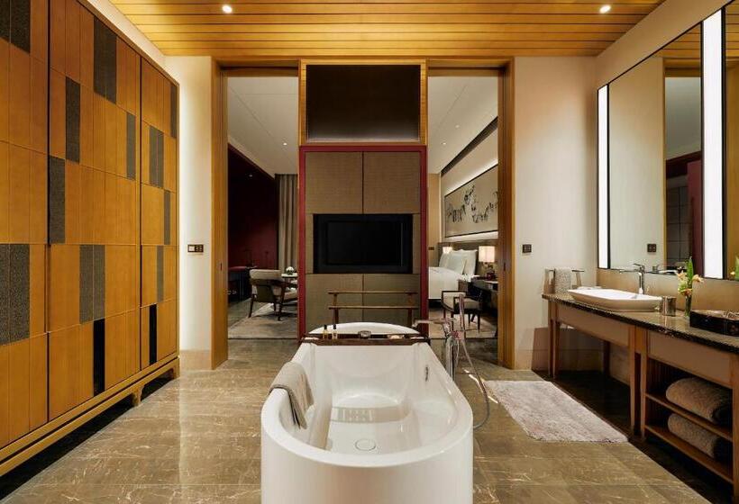 Habitación Premium Vista al Mar., Capella Tufu Bay, Hainan