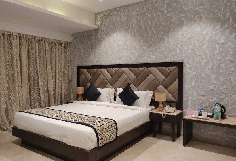 Классический Номер, Meritas Countryside Resort Lonavala