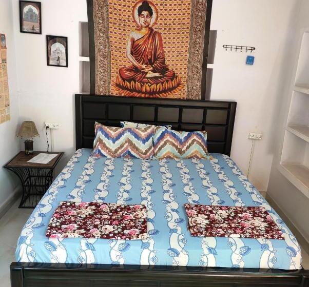 Номер Стандарт Совместная Ванная, Zigzag Homestay