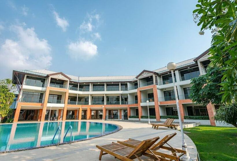 اتاق سوپریور, Eco Hotel By Thammasat